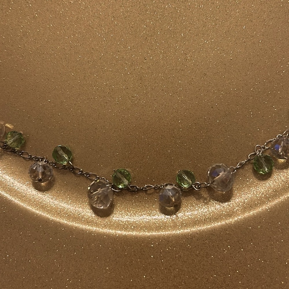 Elegant Set of Green & Clear Crystal Beads on Silver Chain; Matching Earrings - Picture 8 of 12
